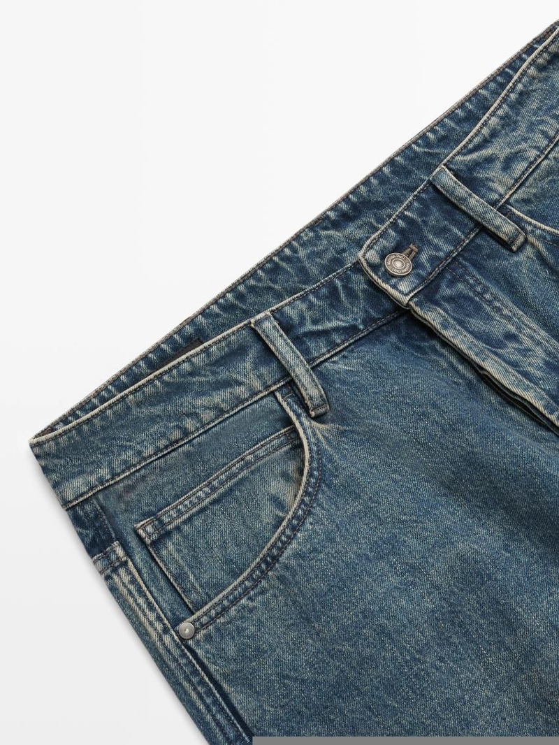 Джинсы с широкими штанинами