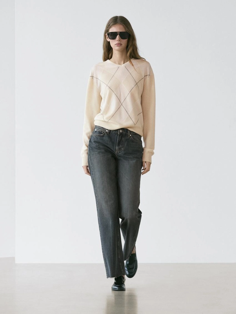 Джинсы прямого кроя