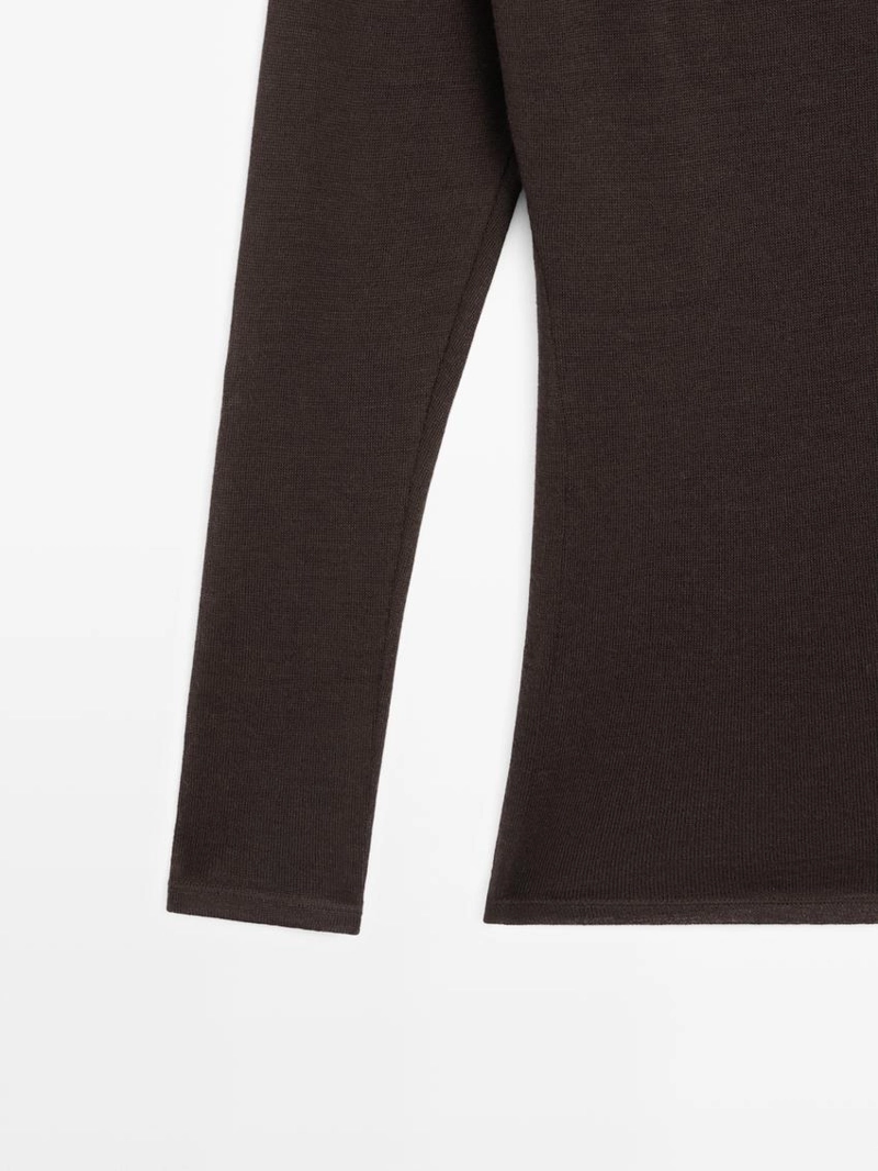 Топ из шерстяной смеси с драпировкой и рукавами летучей мыши