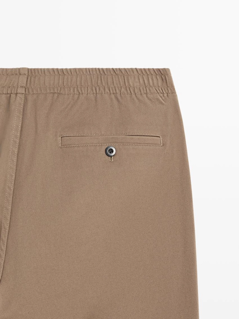 Брюки спортивного кроя из хлопково-смесовой ткани