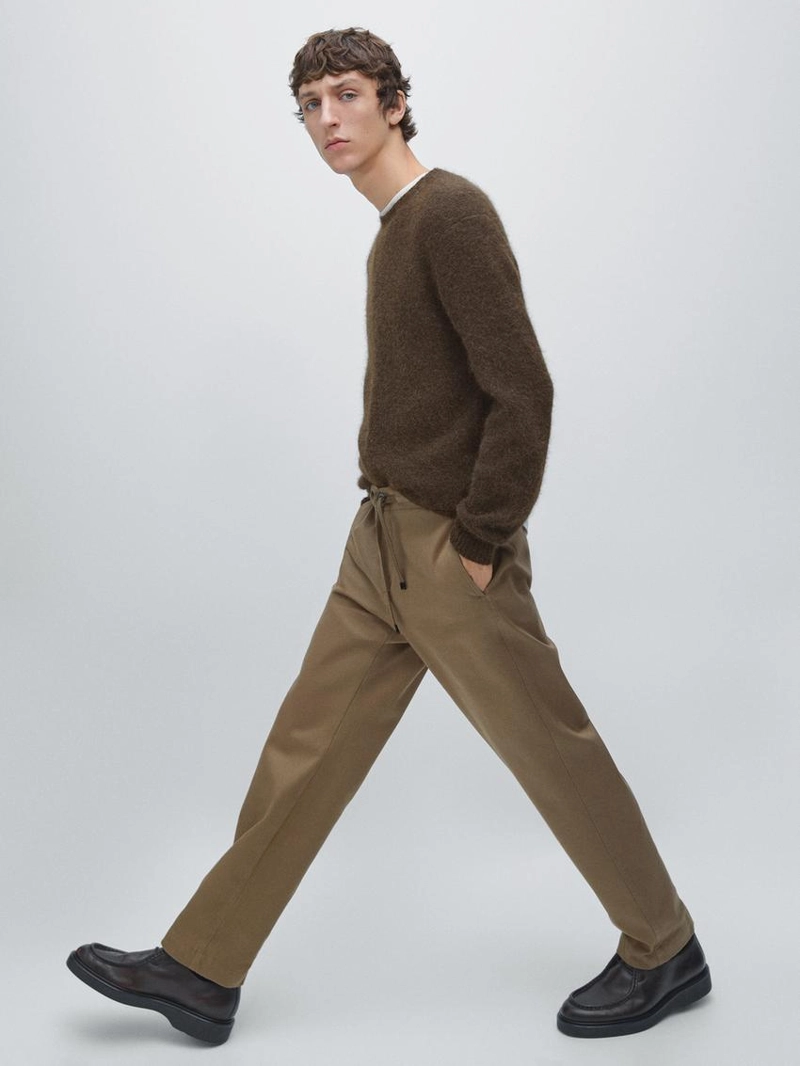 Брюки спортивного кроя из хлопково-смесовой ткани