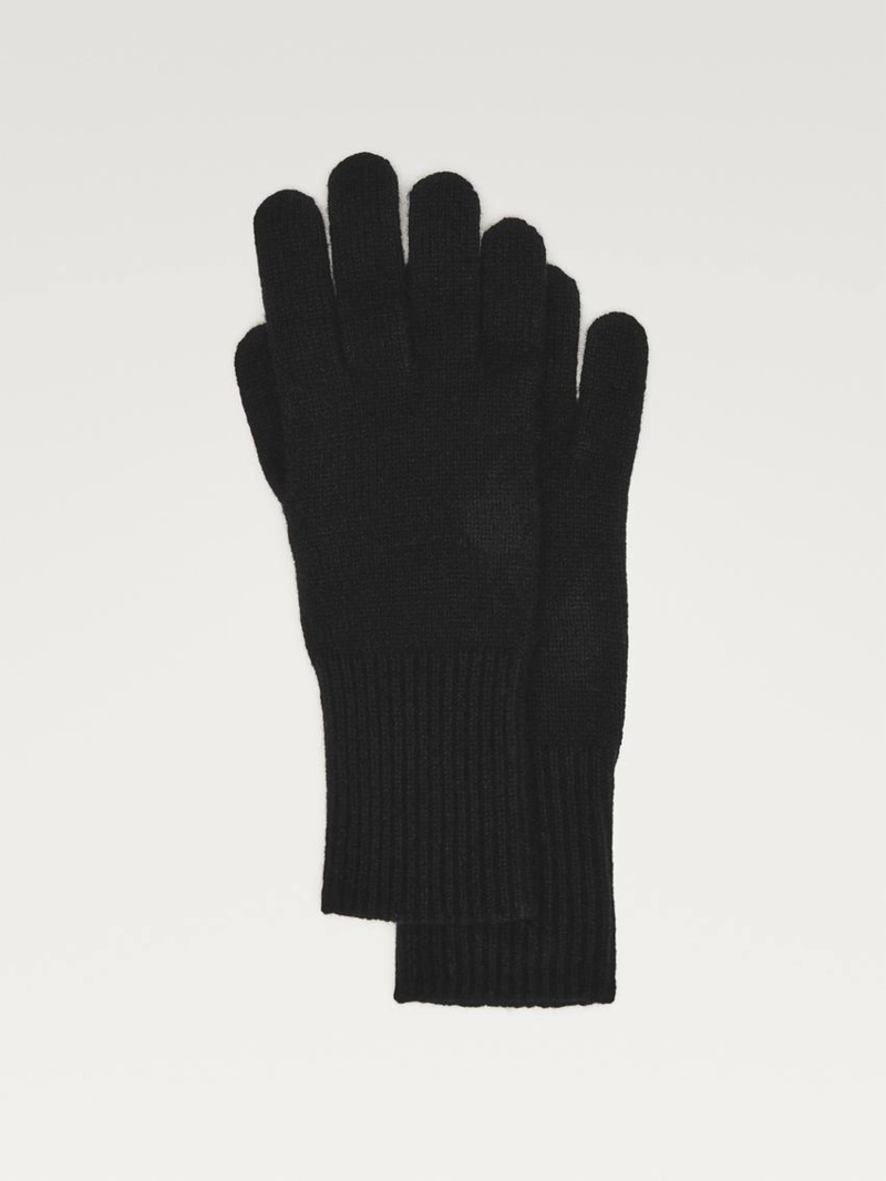 Варежки из шерстяного трикотажа смешанной пряжи