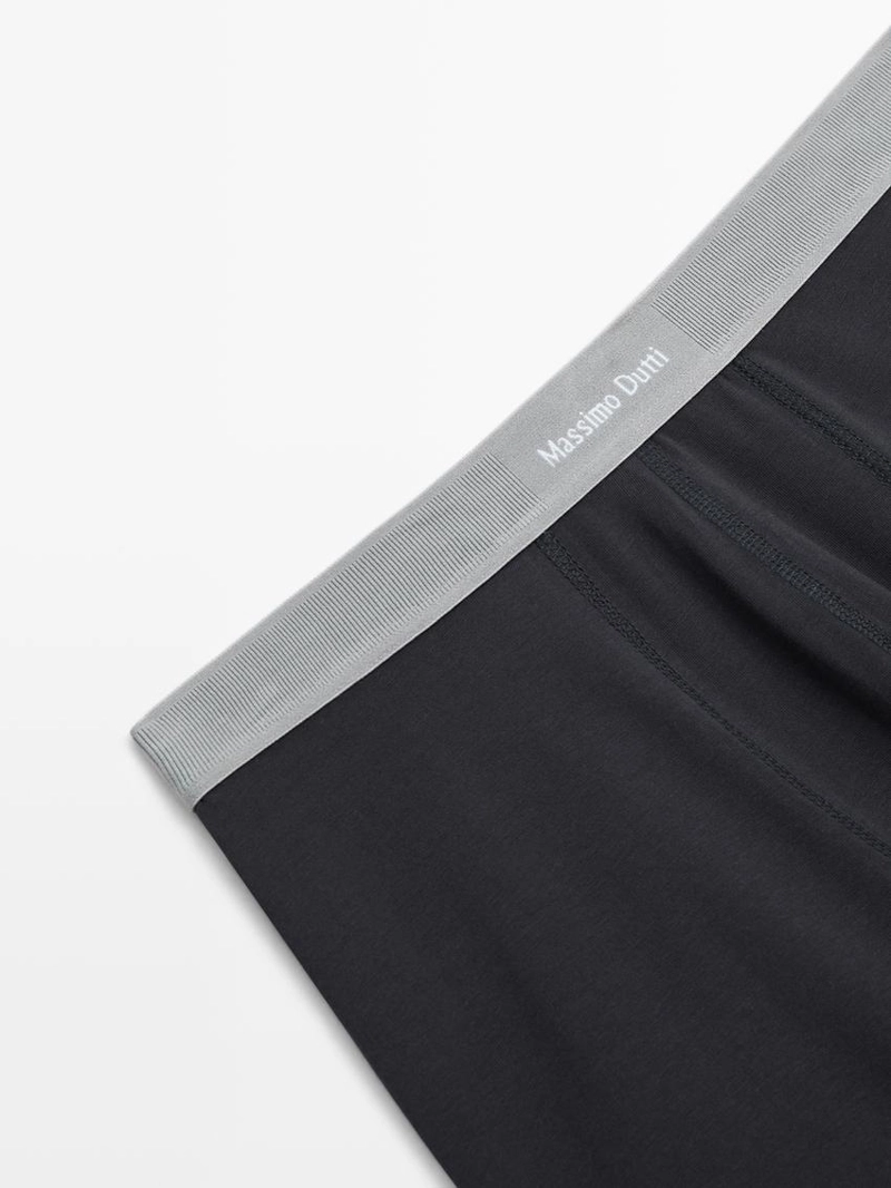 Трусы с логотипом на поясе