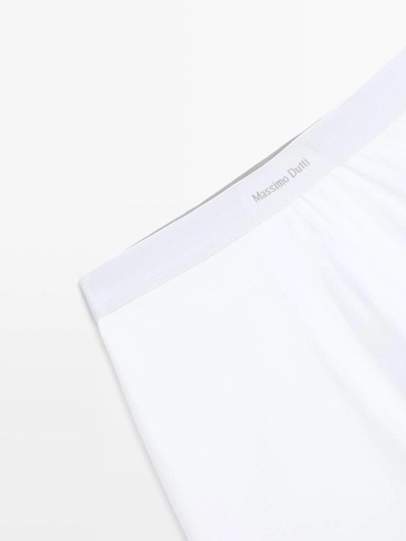 Трусы с логотипом на поясе