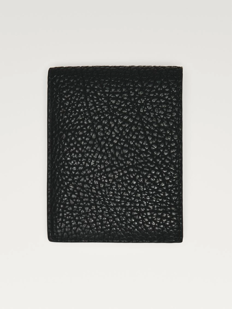 Кошелек из натуральной кожи с портретной ориентацией