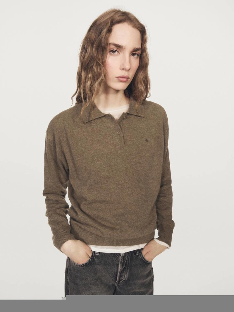 Трикотажный свитер-поло с карманом