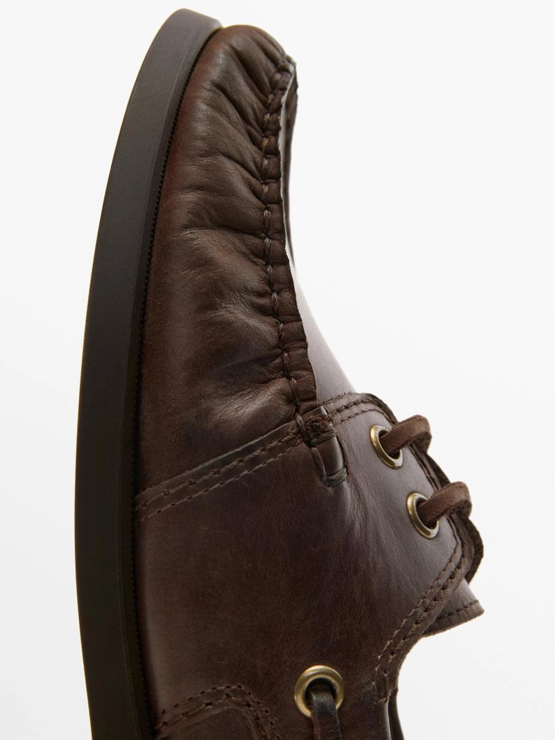 Туфли на палубу из кожи с масленистым покрытием