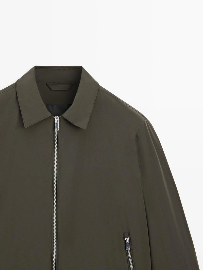 Короткий пиджак с деталями кармана