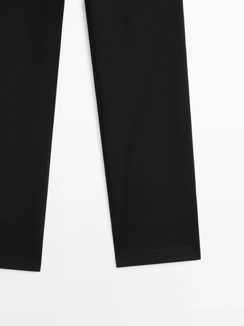 Брюки прямого кроя из технической ткани