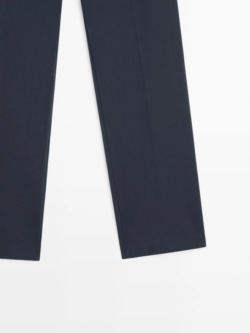 Брюки прямого кроя из технической ткани