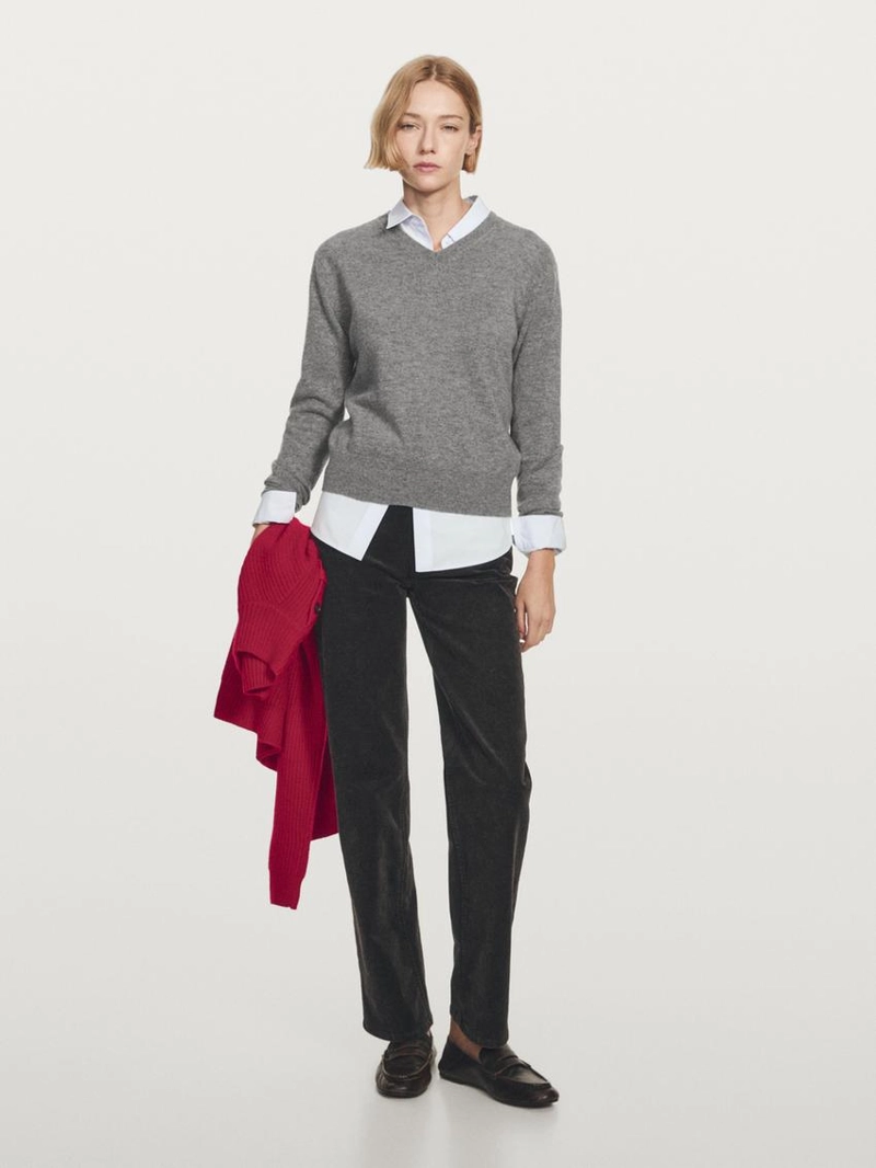 Джемпер с v-образным вырезом из шерстяного микса