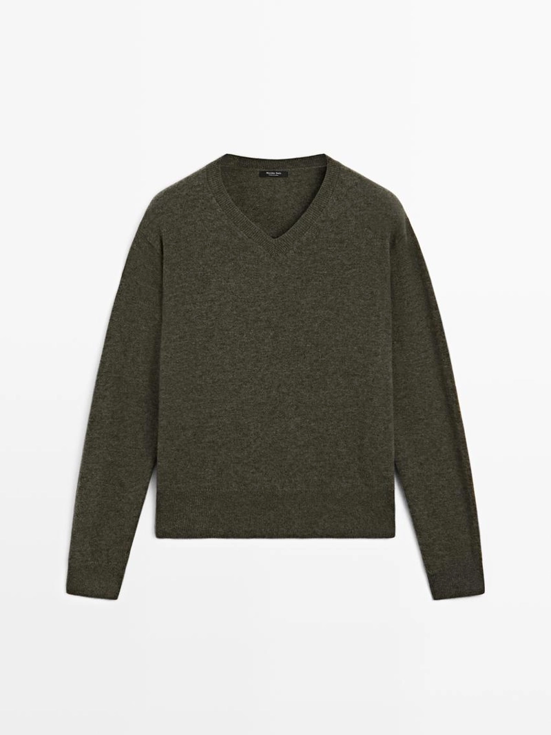 Джемпер с v-образным вырезом из шерстяного микса