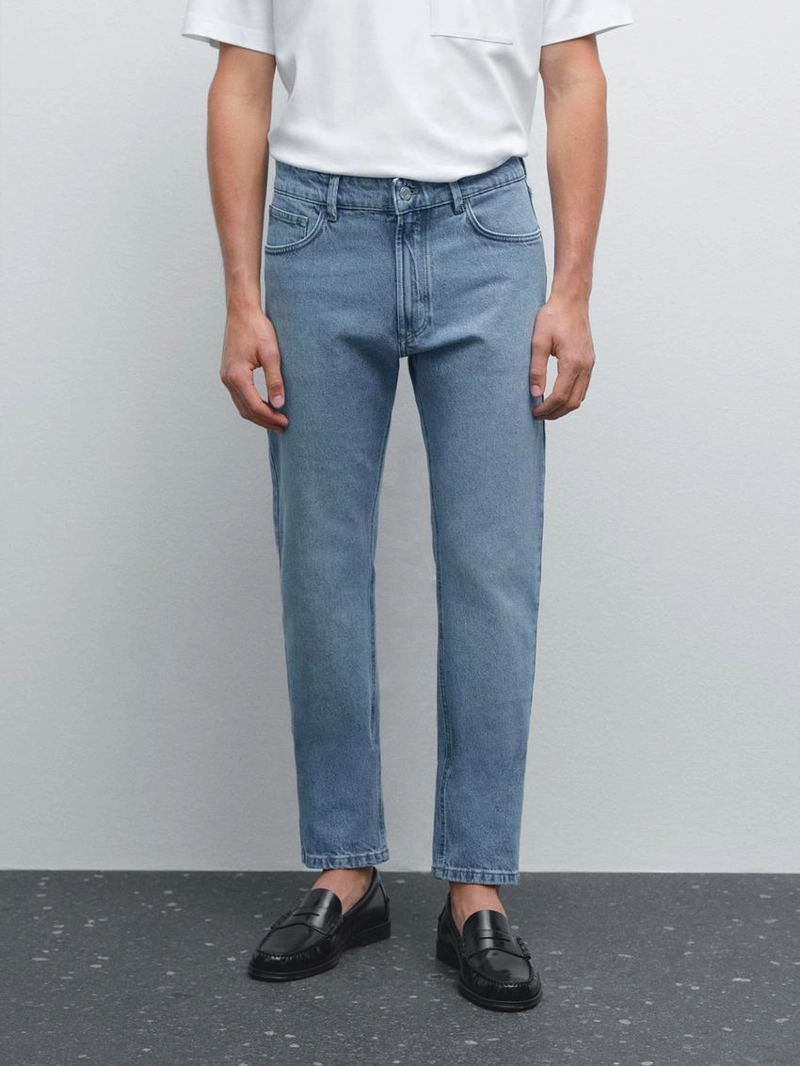 Джинсы slim fit