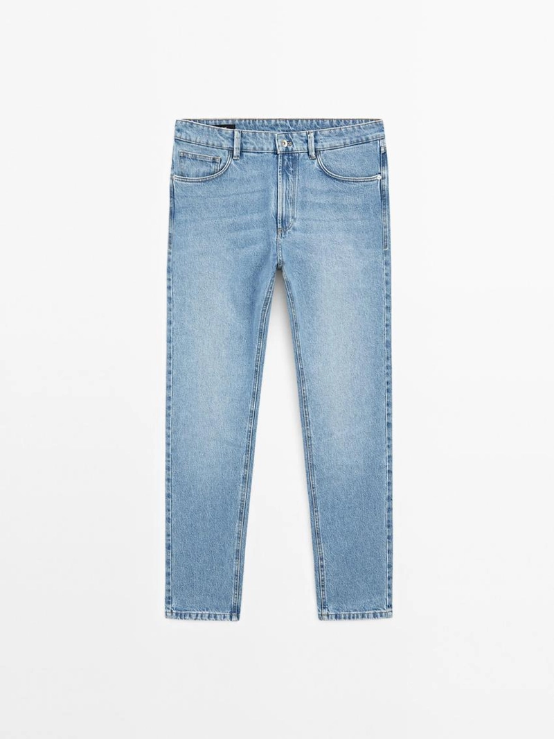 Джинсы slim fit