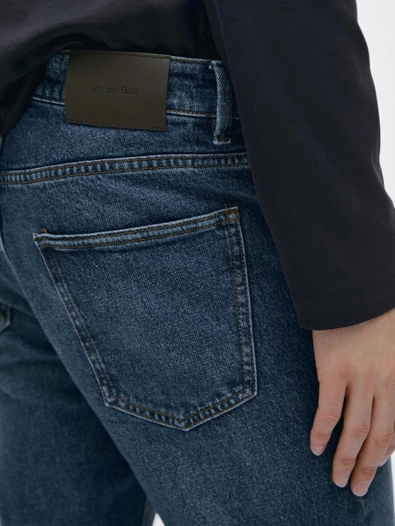 Джинсы slim fit