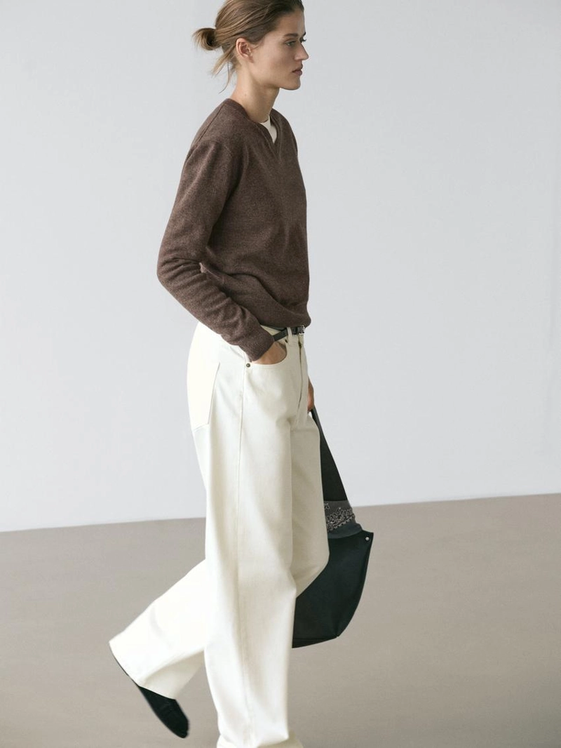 Свитер с v-образным вырезом из шерстяной смеси