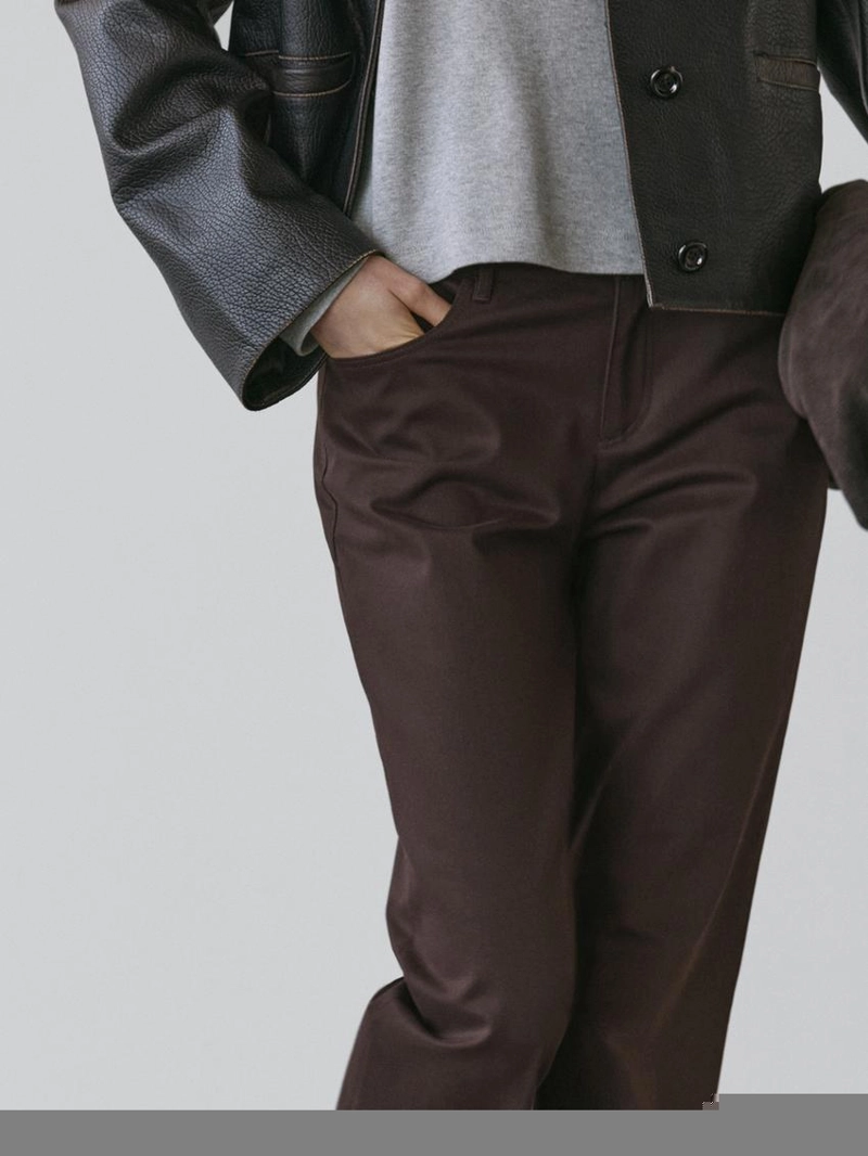 Брюки прямого кроя