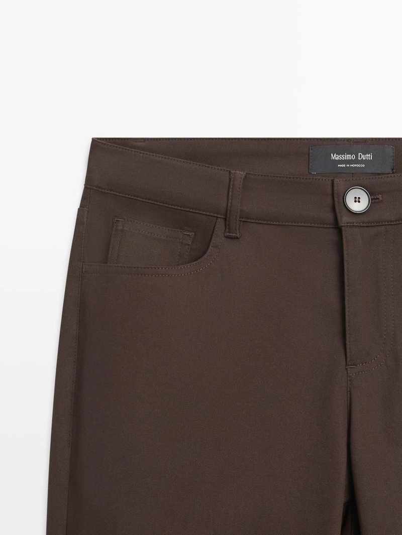 Брюки прямого кроя