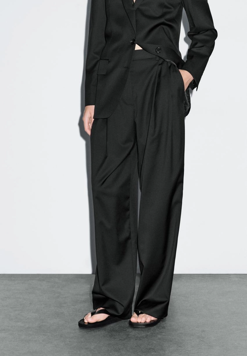 Брюки-слипы из 100% шерсти с запахом