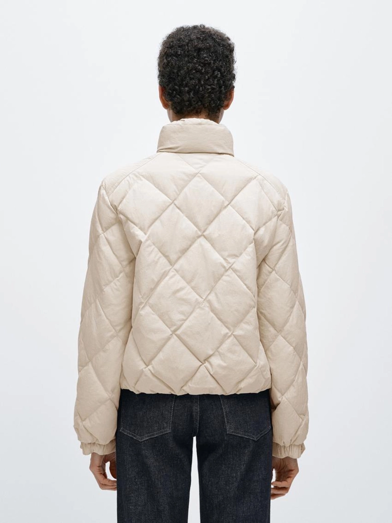 Короткая водоотталкивающая стеганая бомбер-куртка