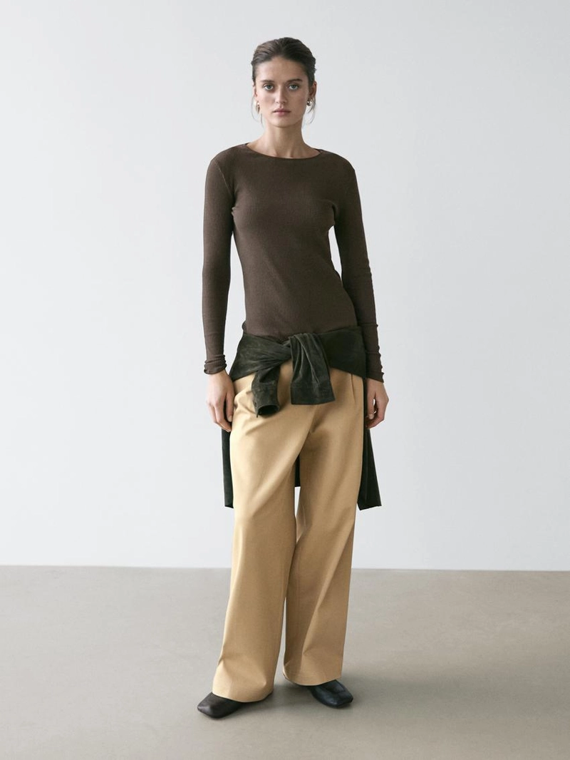 Лонгслив с деталями из ребристого трикотажа