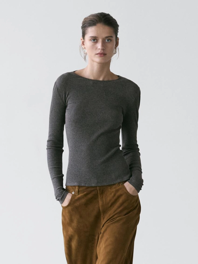 Лонгслив с деталями из ребристого трикотажа