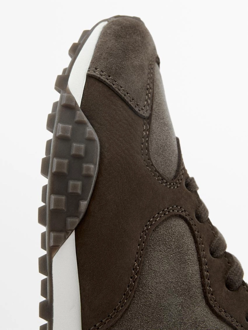 Кроссовки из контрастной кожи