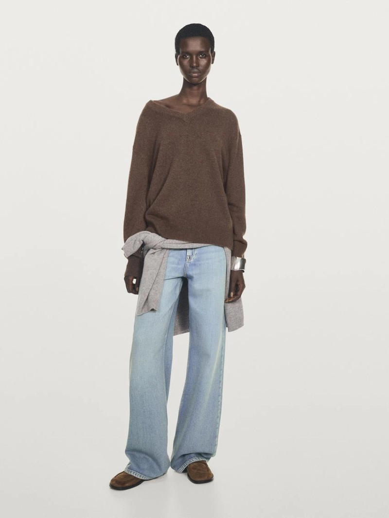 Свитер с v-образным вырезом из 100% кашемира