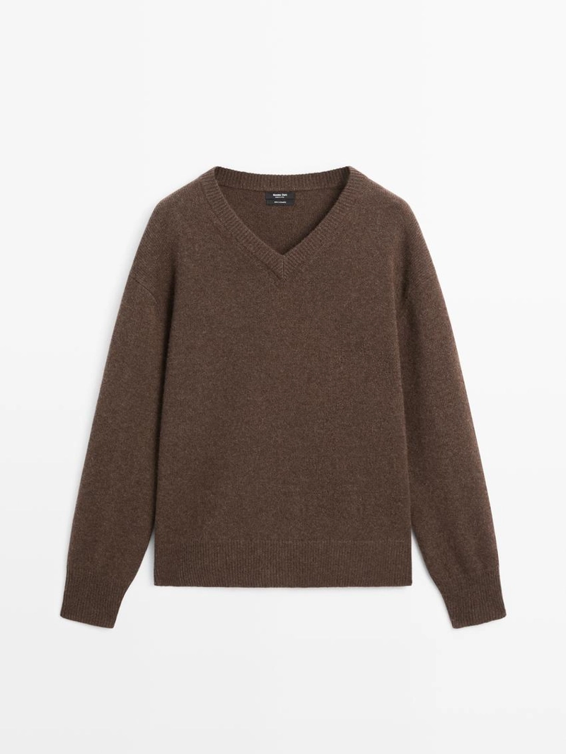 Свитер с v-образным вырезом из 100% кашемира