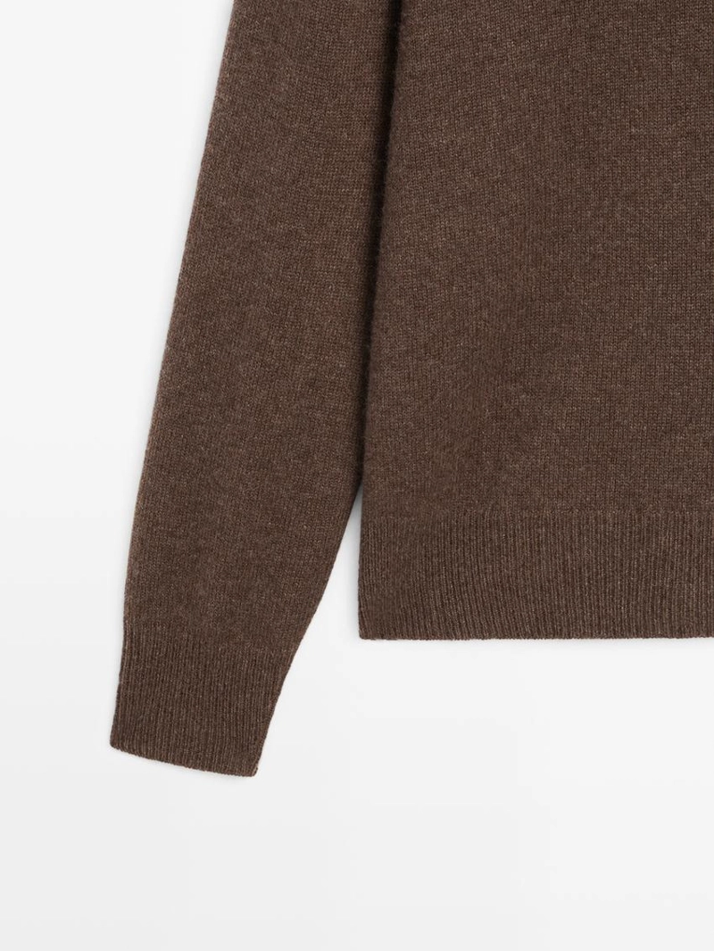 Свитер с v-образным вырезом из 100% кашемира