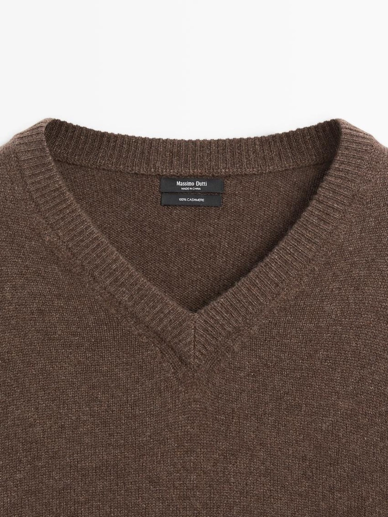 Свитер с v-образным вырезом из 100% кашемира