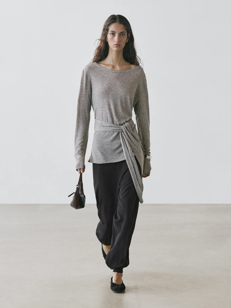 Футболка с деталями банта