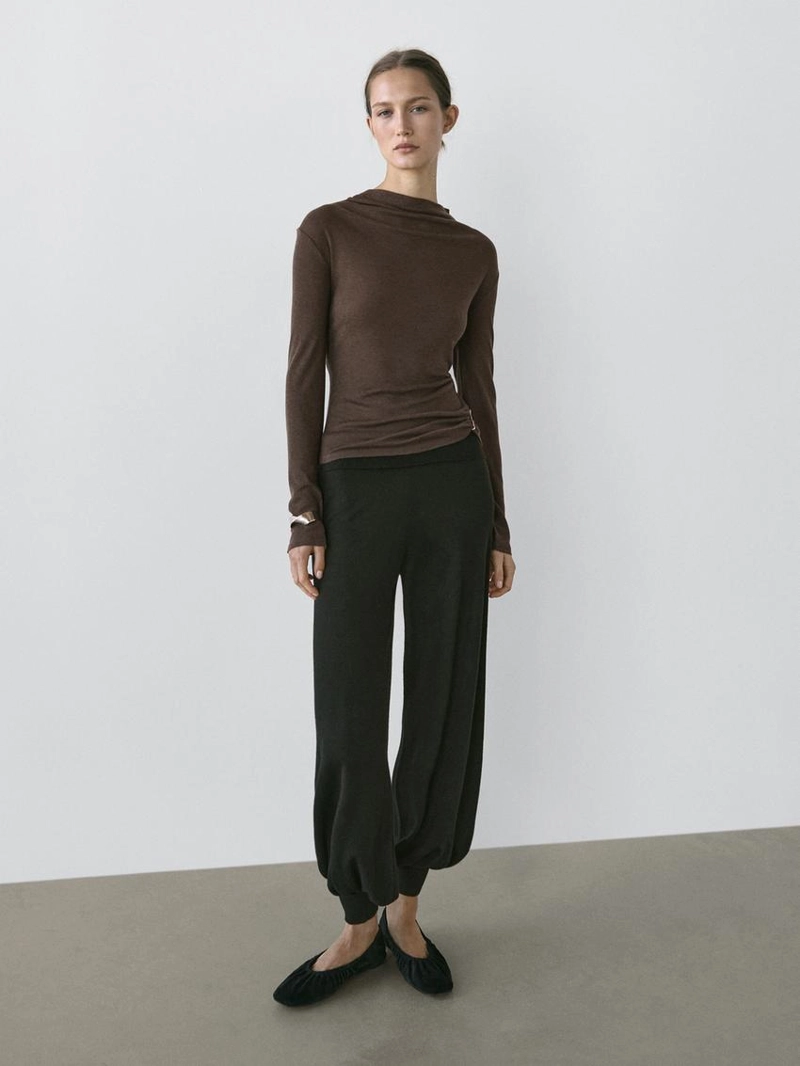 Водолазка с воротником-стойкой