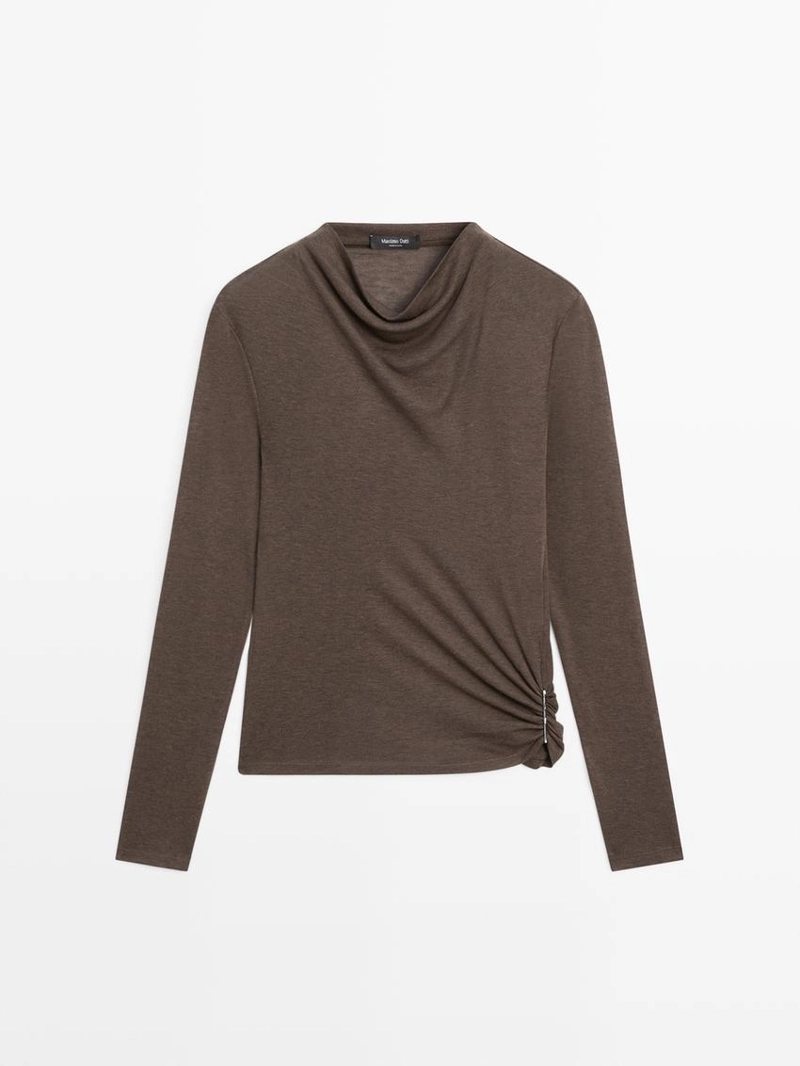 Водолазка с воротником-стойкой