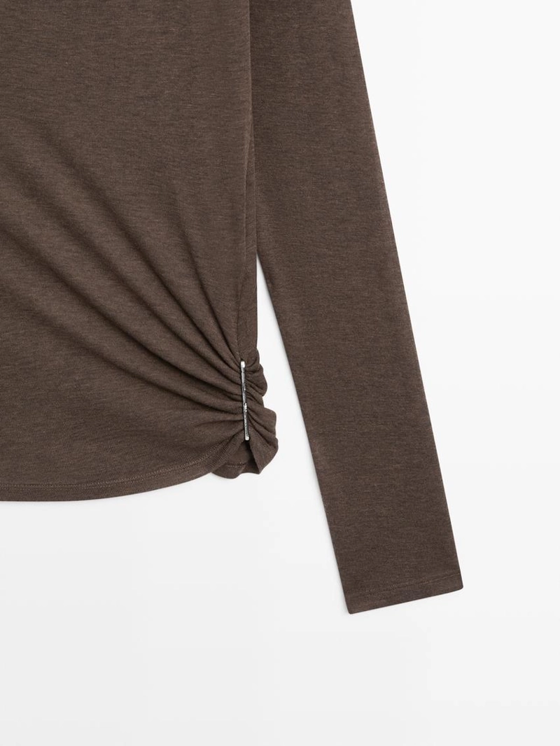 Водолазка с воротником-стойкой