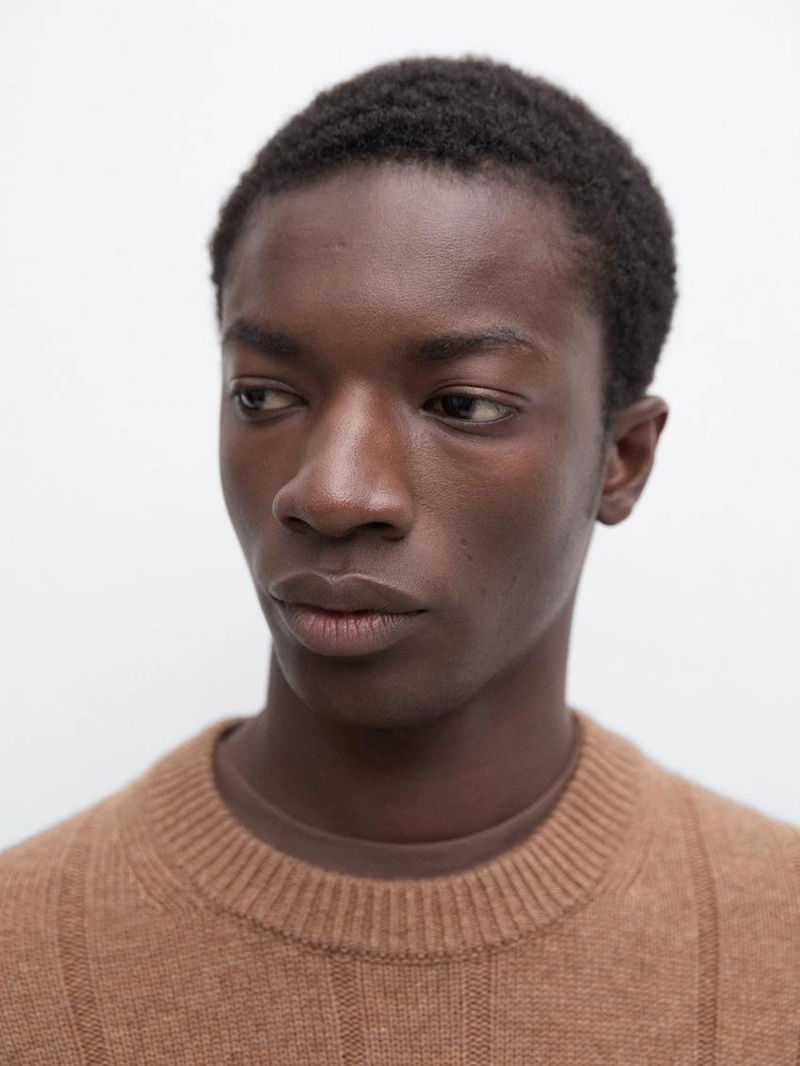 Пуловер с косынкой из шерсти