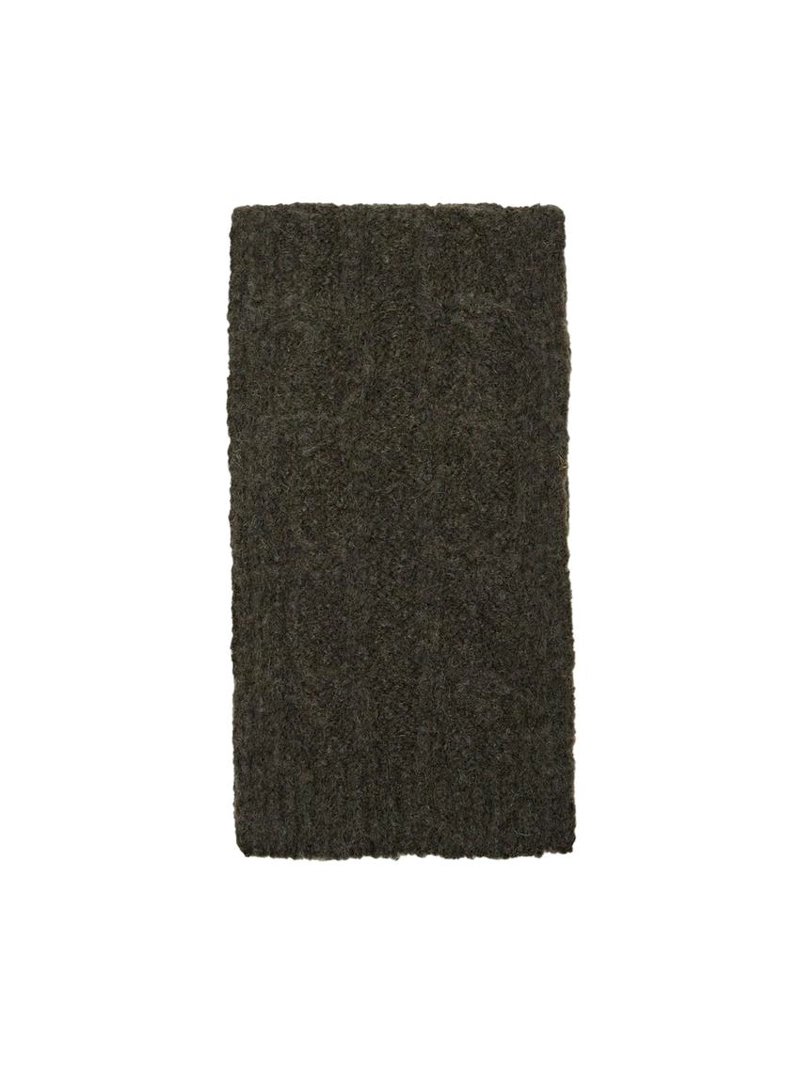 Плед из альпаки с косами