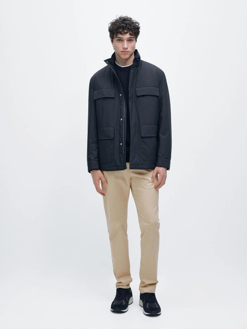 Пуховик с карманами и водоотталкивающей отделкой