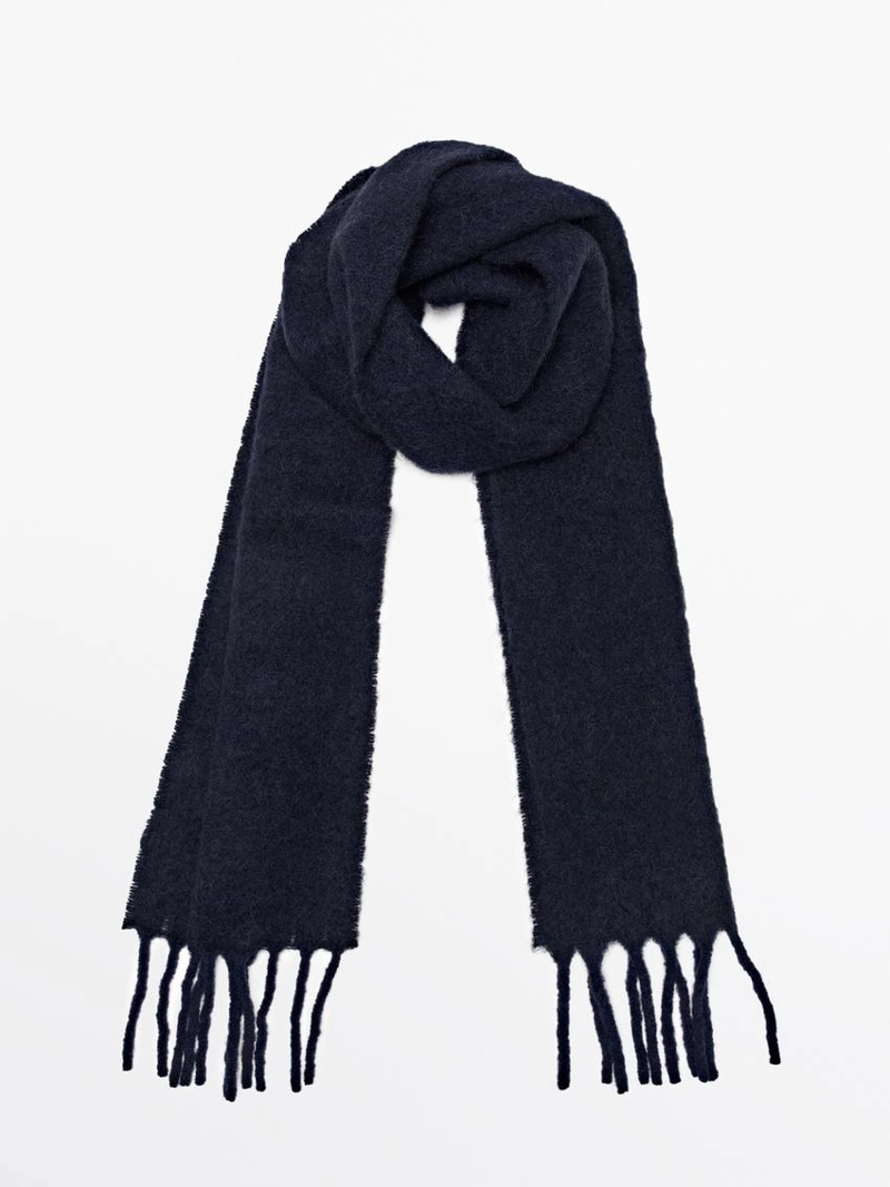 Шарф из альпаки и шерсти с бахромой