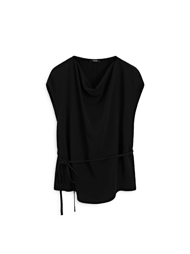 Топ из креповой ткани с драпировкой на горловине