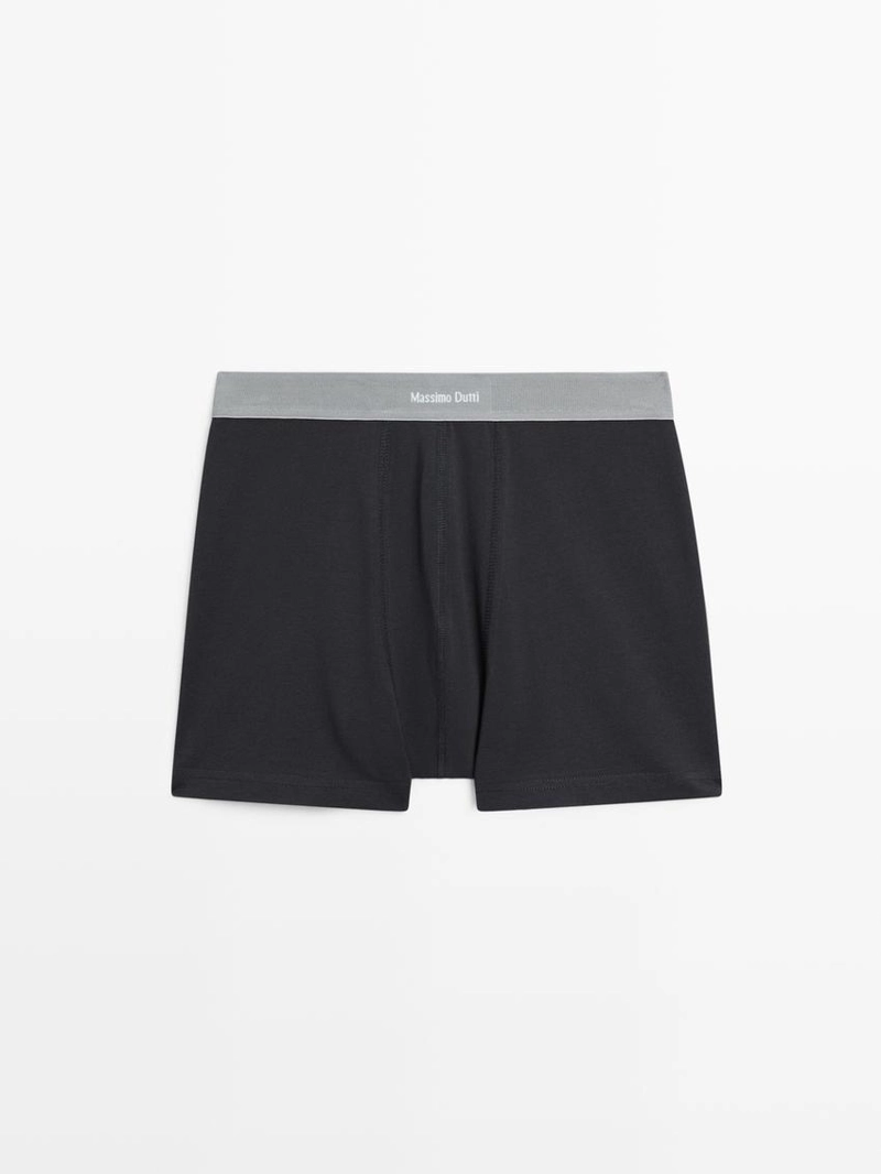 Трусы с логотипом на поясе