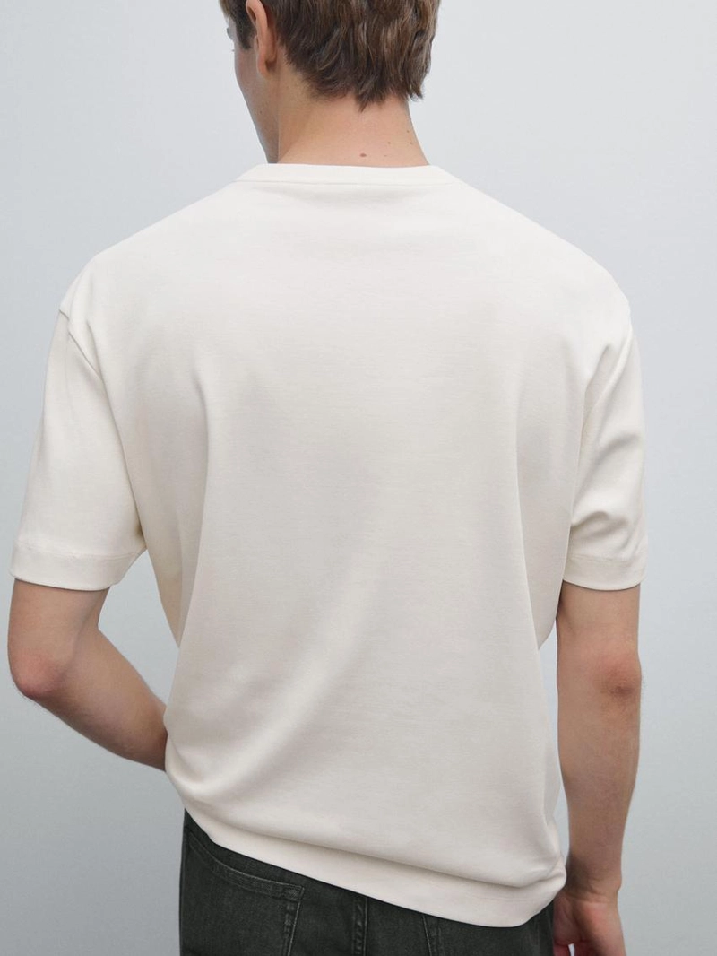 Футболка из 100% хлопка средней плотности