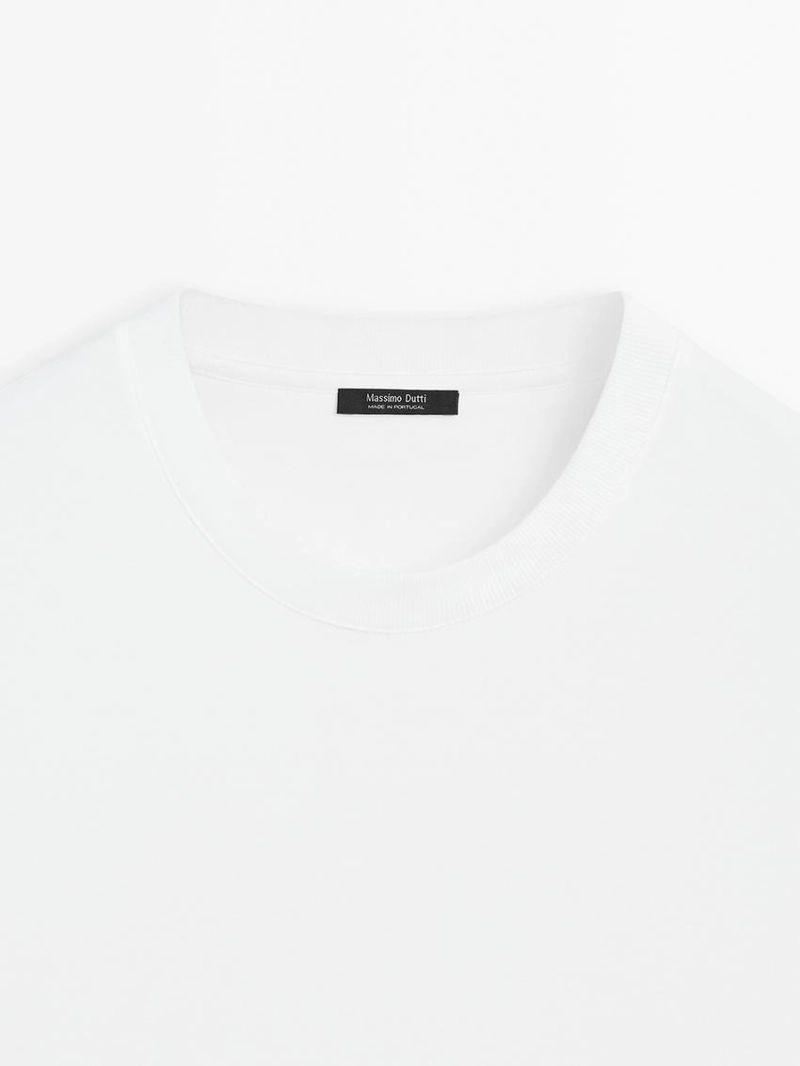 Футболка из 100% хлопка средней плотности