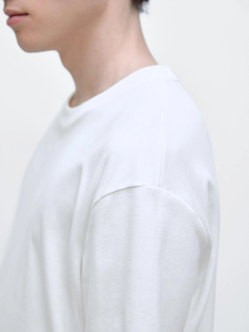 Футболка из 100% хлопка средней плотности