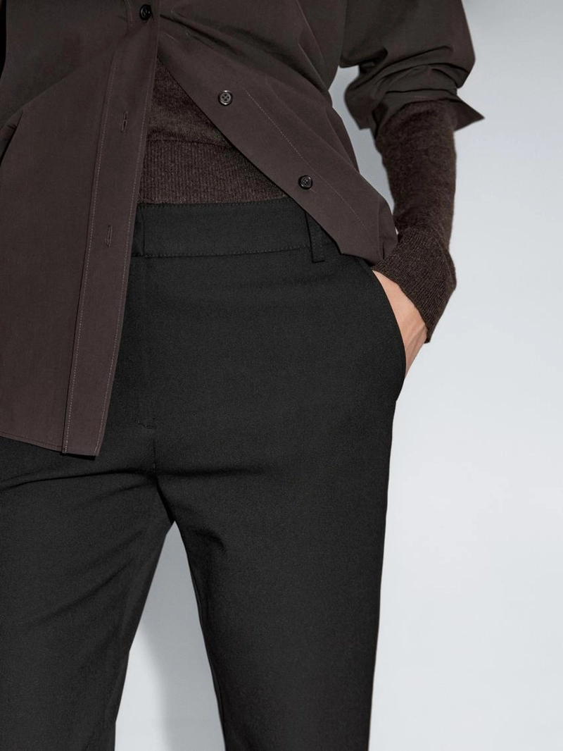 Брюки прямого кроя из технической ткани