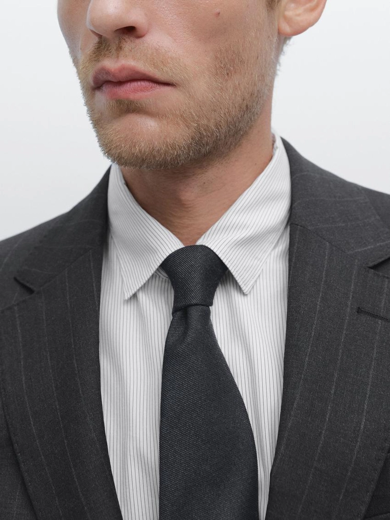 Американский костюм в полоску