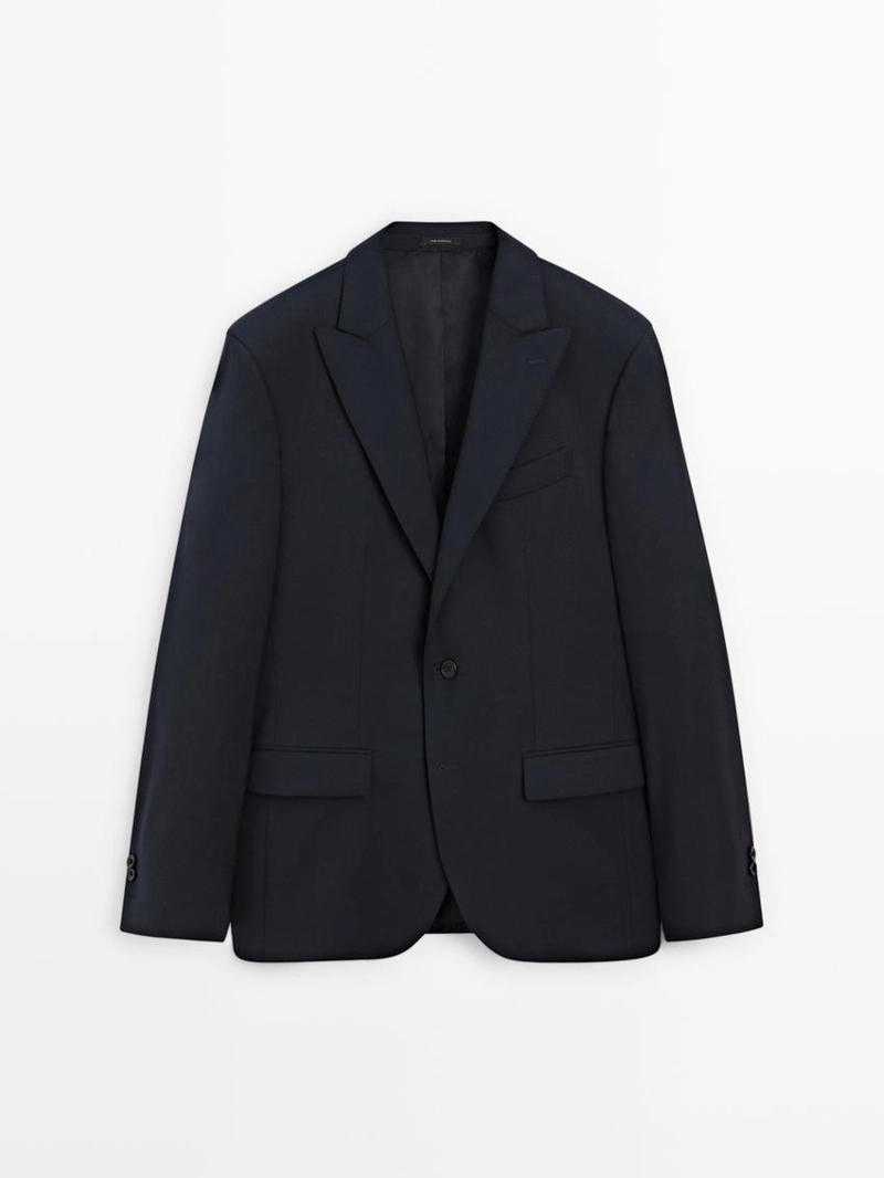 Пиджак с лацканами