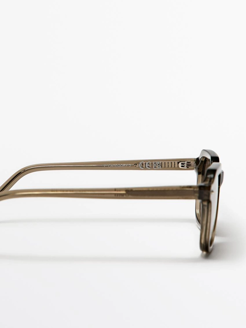 Квадратные солнечные очки