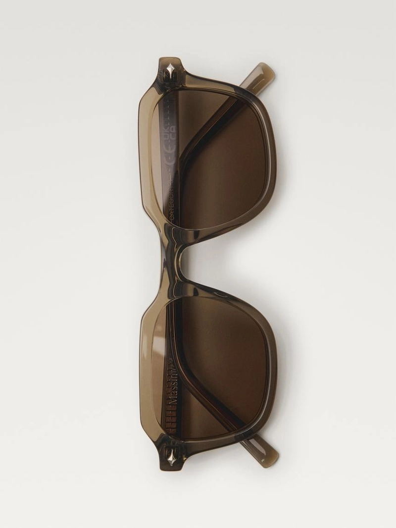 Квадратные солнечные очки