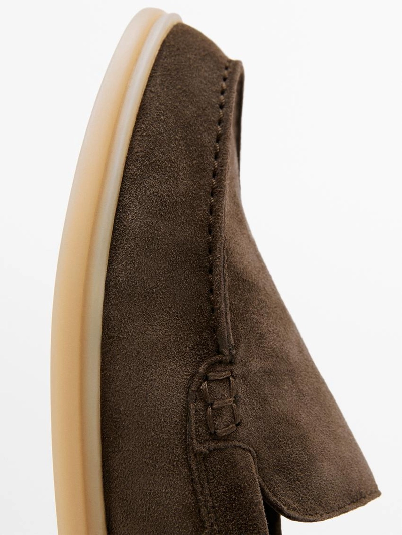 Мокасины из разделанной кожи